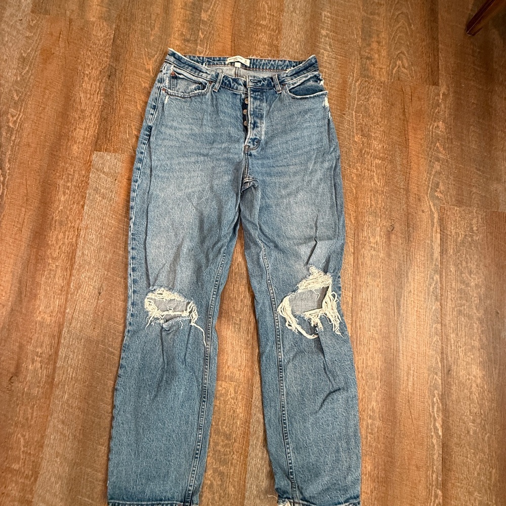Abercrombie Curve Love High Rise The Dad Distressed Blue Jeans